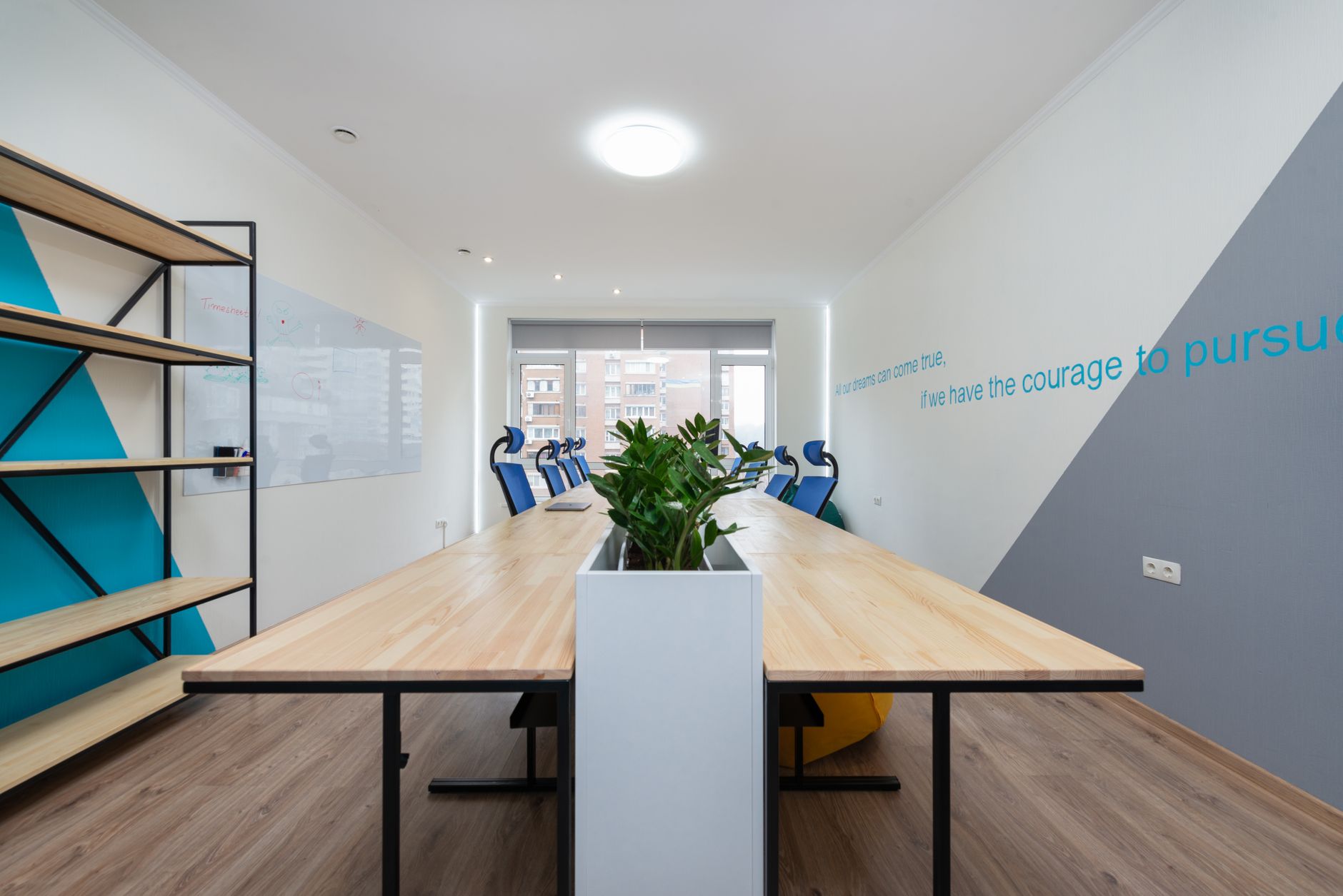 Studio briefing room